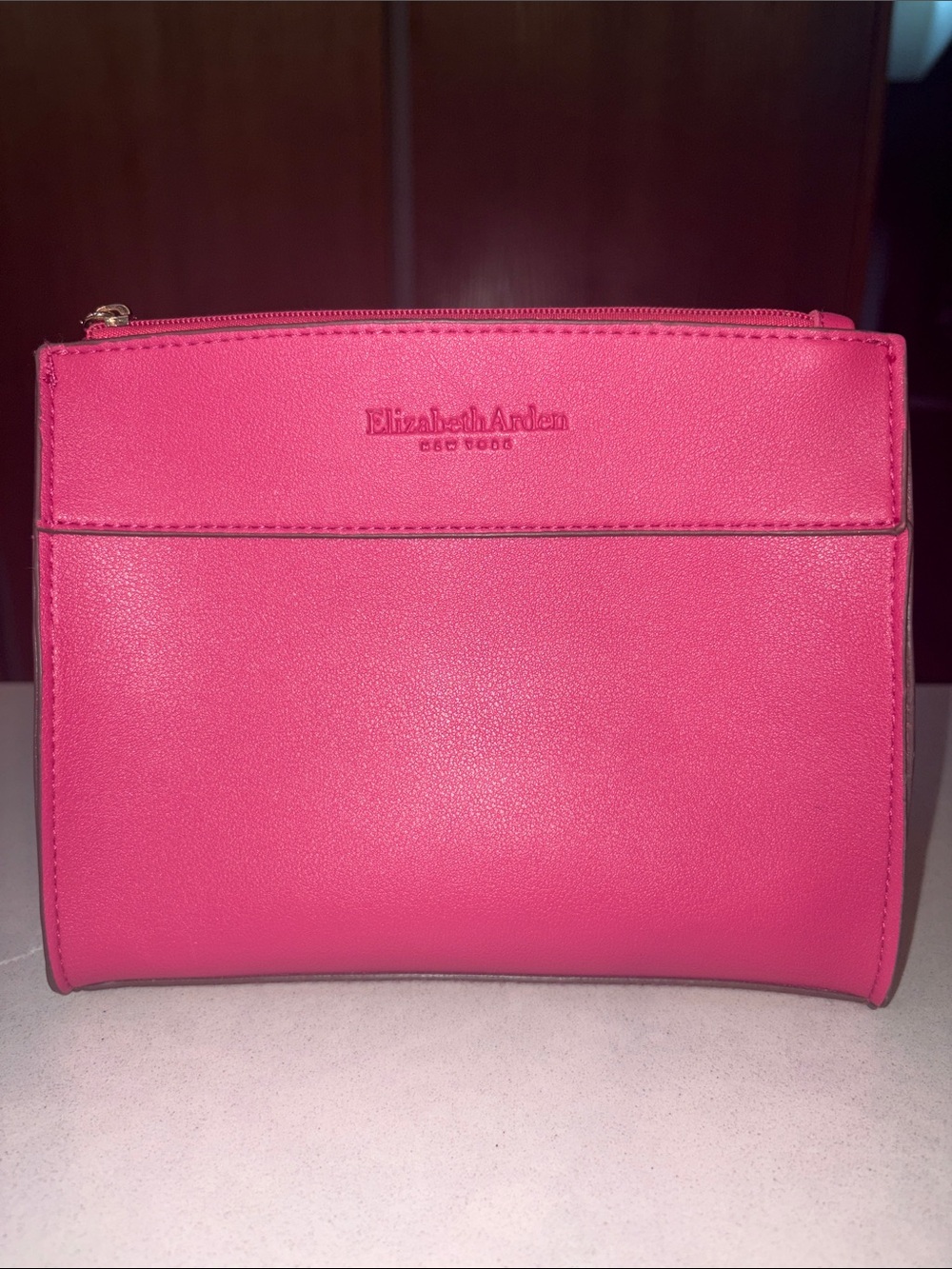 Elizabeth Arden Fuchsia Compact Leather Zip Cosmetic Pouch